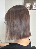 お手入れ簡単ボブ×透明感カラー