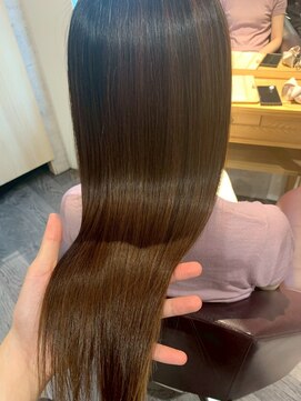 アフィナー(Afinar) 【横浜駅/横浜西口】 アッシュブラウン