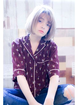 テイラー(Taylor) [Taylor]  キュートに☆ハイトーンストレート