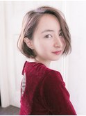 かきあげボブで大人雰囲気に