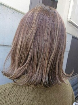 シャムオーツー 国分寺(CHAM:O2) 柔らかベージュ×ハイライト