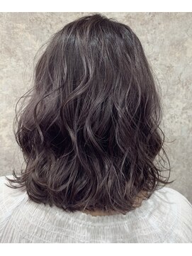 ルイス 喜連瓜破(Luis) ラベンダーグレージュ