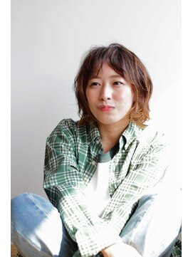 ルッツ(Lutz) エアリーカジュアルボブ