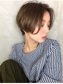 ハンサムショート ニュアンスパーマ ピンクベージュ
