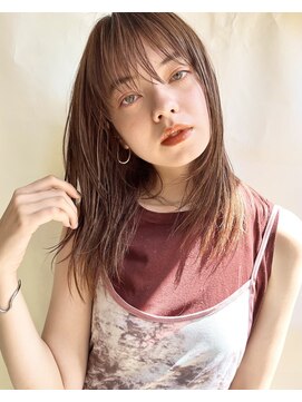 トリッカ 銀座(tricca) くすみベージュモカベージュ似合わせカット 20代30代40代50代