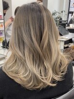 スティロ(stylo)&nbsp;ハイライトカラーグレージュベージュケアブリーチダブルカラー