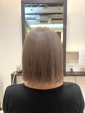 ミーテ(mi:te) ハイトーンボブ