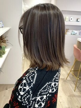 ロジェブルー(Rosier Bleu) 【ハイライト】透け感たっぷりカラー