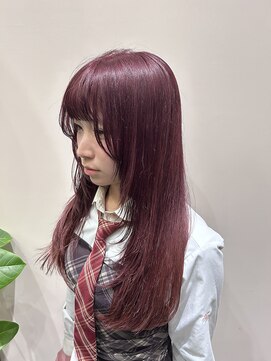 ヘアサロン エン(hair salon en.) ブリーチで作る◎透明感たっぷりチェリーレッドカラー