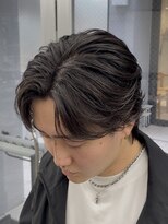 オーバル ジングウマエ(OVARL jingumae)&nbsp;フェザーパーマセンターパートシャドウパーマサーフカール
