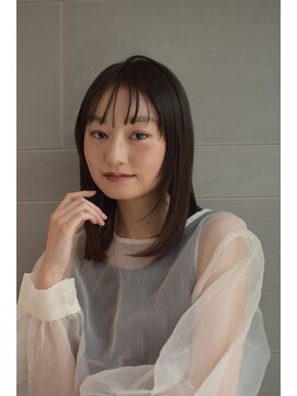 キミトヘアデザインアンドスパ(Kimito Hair design&spa) 艶感ダークグレージュ×ストレートミディ