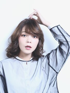 ラティ(Ratie) ”Ratie"ゆるふわフリンジ鎖骨ミディアム【久屋大通/栄】