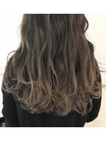 e.m.a プレミアムビューティーサロン 栄駅店(e.m.a PREMIUM BEAUTY SALON)&nbsp;アッシュベージュ