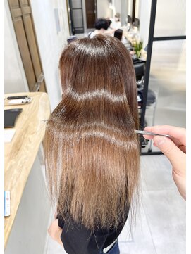 フェリア 松山(Feria) 【Feria松山】白石の美髪矯正☆