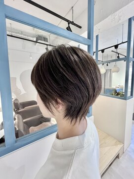 ラソニシカサイ(Lazo nishikasai) 大人可愛い艶ショート