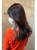 20代30代大人かわいいグレーアッシュインナーカラー