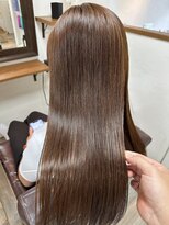 ニーノ(Nino) ナチュラルミルクティーベージュ艶感ストレート美肌透明感カラー