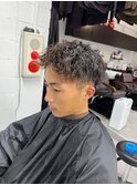 ツイストスパイラルパーマツイストパーマメンズパーマ刈り上げ
