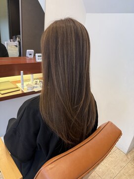 マーリャヘアー(mallia hair) レイヤースタイルレイヤーカットロングレイヤー小顔スタイル