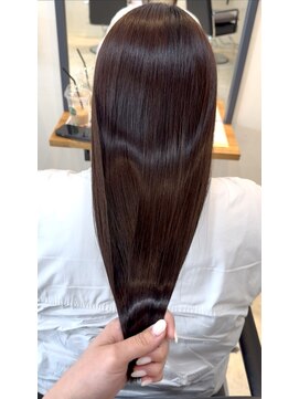 ルアナオオサカ(Luana osaka) 圧倒的艶感ストレート