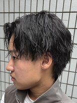 ウィル バイ ブラウン(Vir by Brown) 緩めな縦巻きスパイラルパーマ