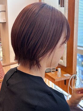 ラブハーツアンドビーヒガシウメダ(luve heart's And Be higashiumeda) ピンクベージュ×ショートボブ