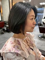 ホワイトストーン WHITE STONE くびれヘア大人シンプルボブ