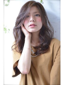 ロイジー(roijir) roijir☆難波茉帆☆暗髪ナチュラルウェーブ☆03-6447-2205