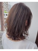 跳ねても可愛いくびれセミディ