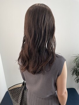 トレス(TRESS) ウェーブ巻き　シアーカラー　ブラウンカラー