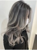 ホワイトベージュグラデーションカラー