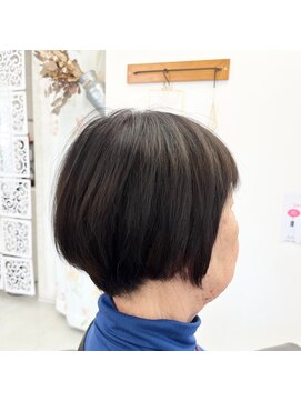 サボ(SAVO) ショートボブ