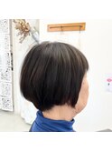 ショートボブ