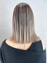 アルバム 銀座(ALBUM GINZA)&nbsp;バレイヤージュロブ_チェリーブラウンフェミニンロング_ba417171