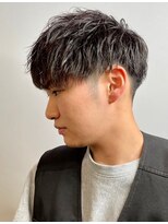 ナンバー アリア 三軒茶屋(N° aria)&nbsp;《三軒茶屋 Aria》爽やか束感◎刈り上げスタイルメンズカット