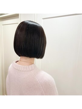 エアー 横浜(AIR) 【湯田】ころんと丸みミニボブ