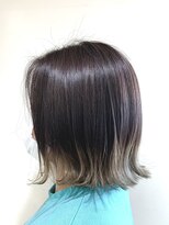 アズール 草加(azule)&nbsp;切りっぱなし　外ハネボブ　裾カラー