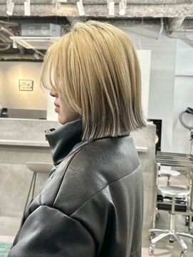 エルメ クラマエ(Elme) モードな切りっぱなしボブ