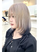 ニュート(Neut )&nbsp;ハイトーンエンドカラー/裾カラー/ルーツカラー/毛先黒/レイヤー