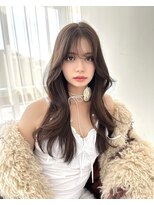 エル バイ ホーム(L by HOME)&nbsp;レイヤーカット 透明感グレージュ くびれ ハッシュ巻き