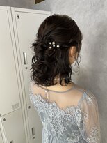 モク(mok)&nbsp;ハーフアップヘアセット
