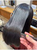 水素カラーで艶髪に