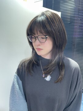 レイヤーカット　ミディアム