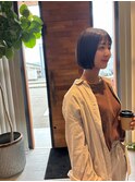 コンパクトなミニボブヘア