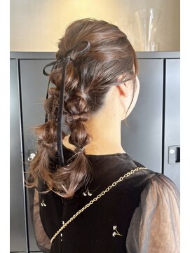 ラトリエ(L'Atelier) お団子ポニーテール