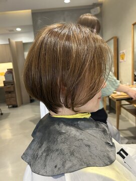 ファム 中筋店(femme) ショートボブ