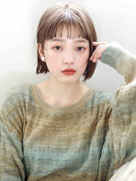 ヘアメイク アージュ 天神西通り店(HAIR MAKE age) シースルーバング オン眉 ミニボブ ミルクティーベージュ
