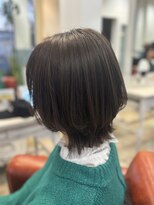 カザック(kazak)&nbsp;アッシュカラーとレイヤーボブ