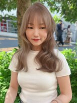 ヴィヴィッド オモテサンドウ(ViViD omotesando)&nbsp;ケアブリーチ 韓国ヘア ハイトーンカラー 髪質改善 10代
