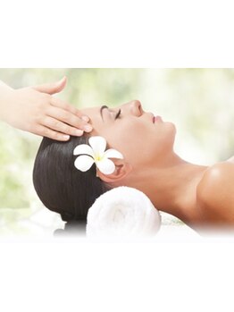 HPB AWARD 2025 BEST SALON 注目サロン選出★オルゴールが心地よいシャンプーブースでぐっすりリラックス☆